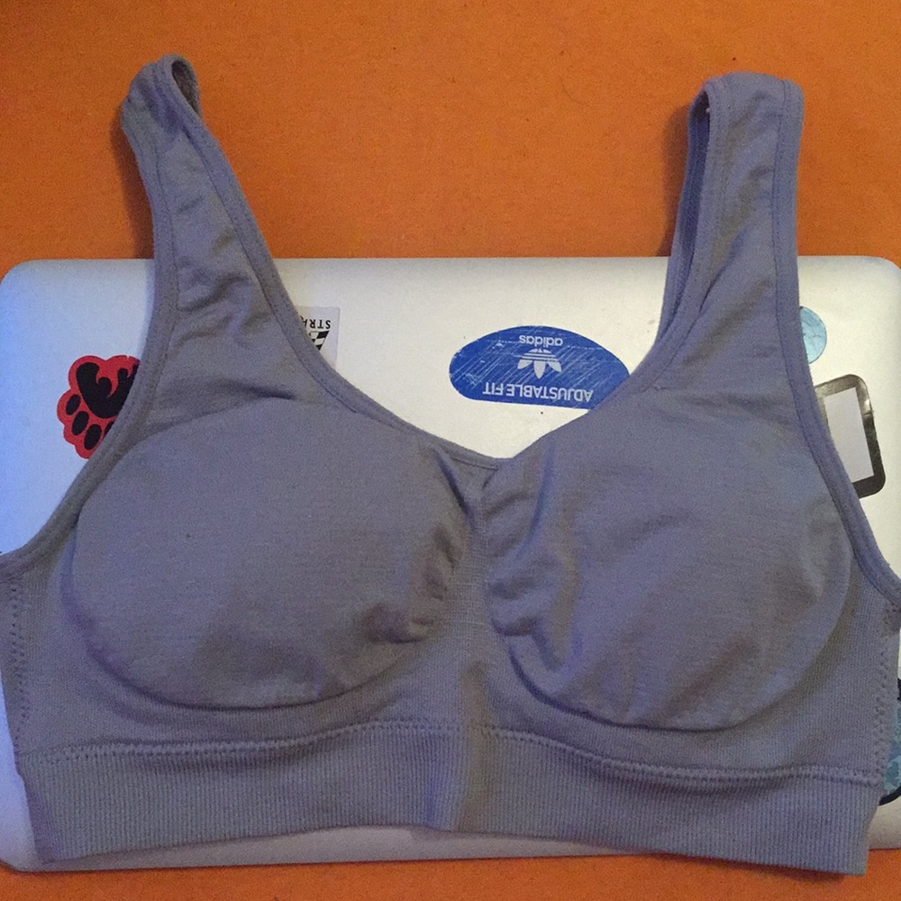 Sports bra